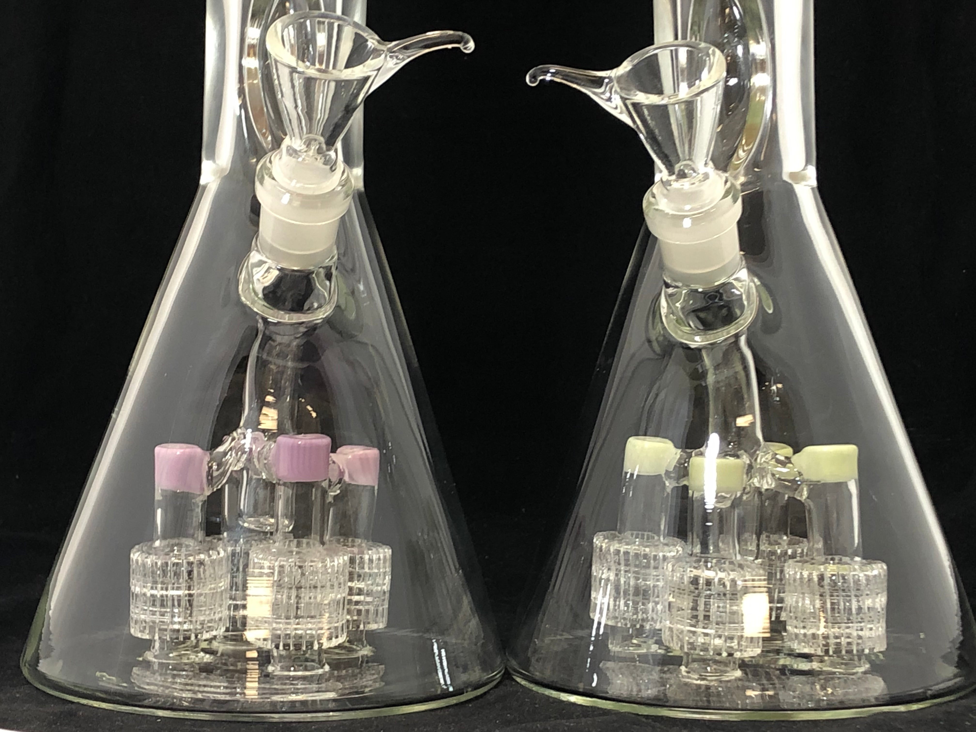 V 109 - 18” THICK BEAKER WITH QUAD MATRIX PERC
