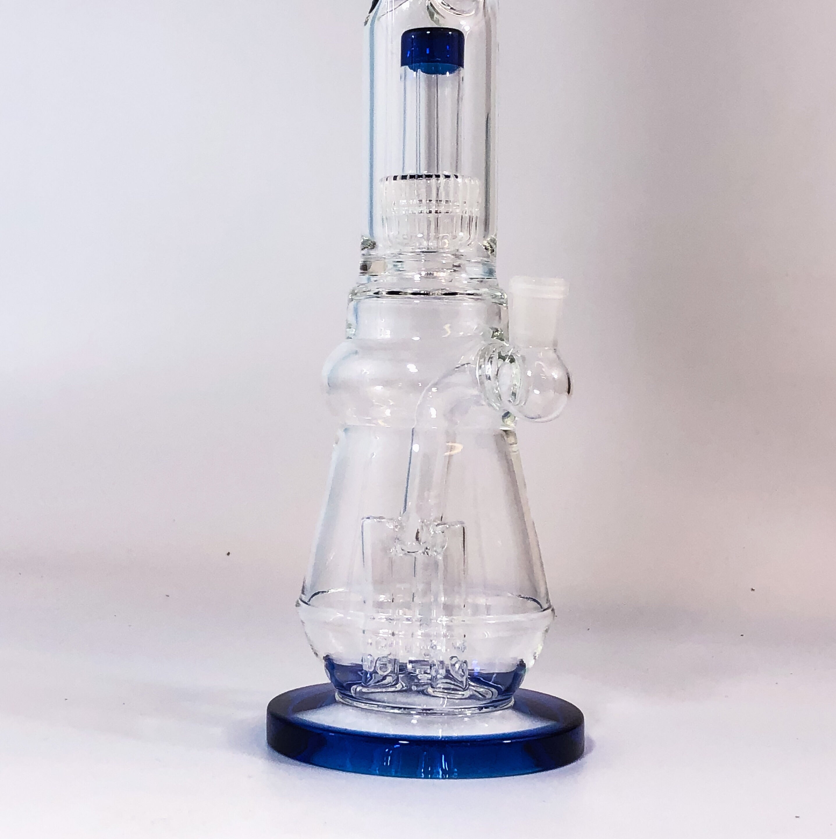 V 18MX - 18” Triple 6 Hole Perc to Matrix with Tea Kettle Beaker Base